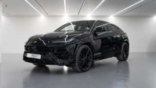 Lamborghini Urus Black For Rent in Dubai