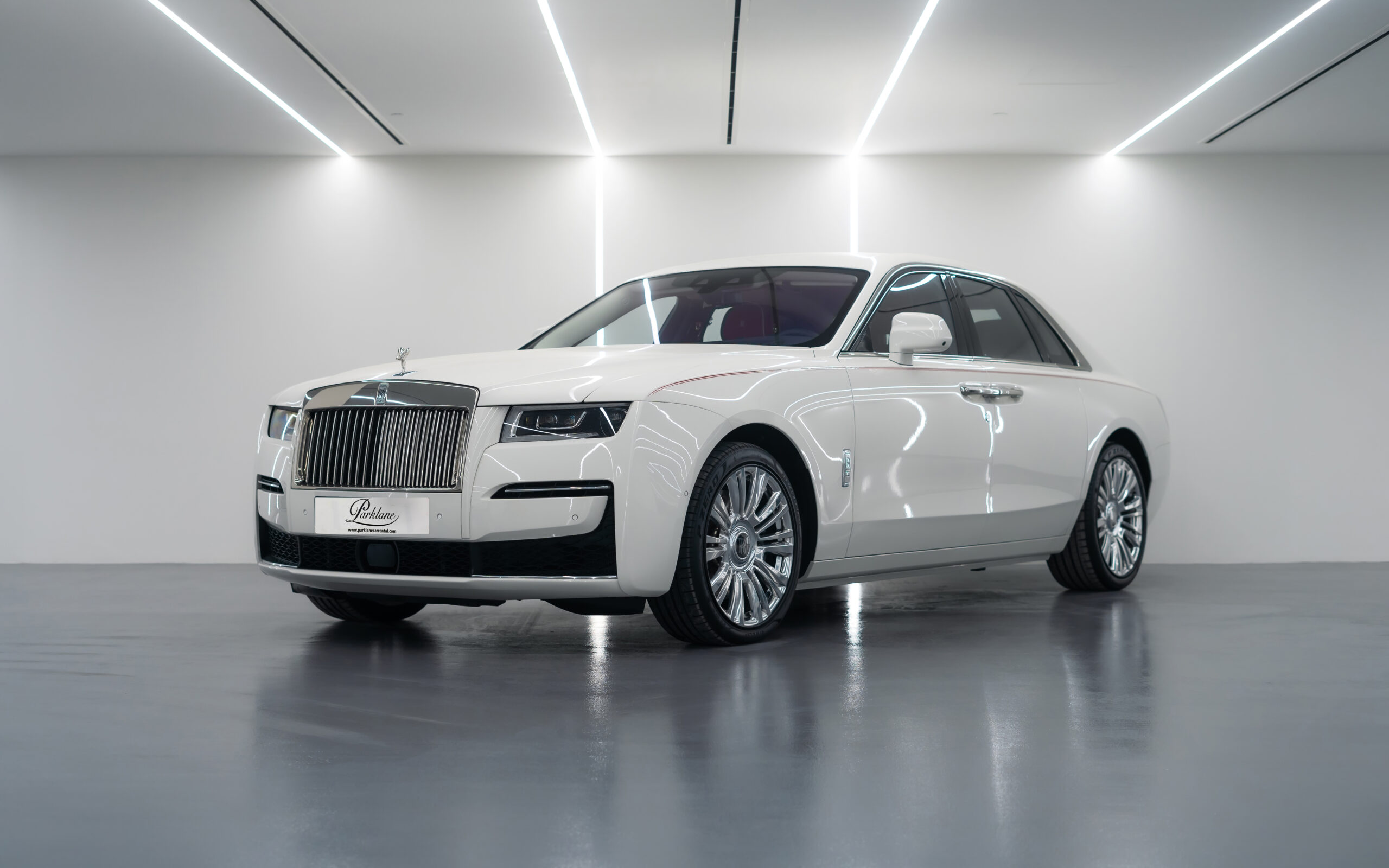 Rolls Royce Ghost White